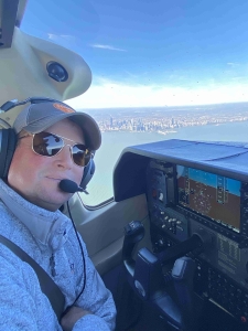 Do we like airplanes or other pilots blogpost